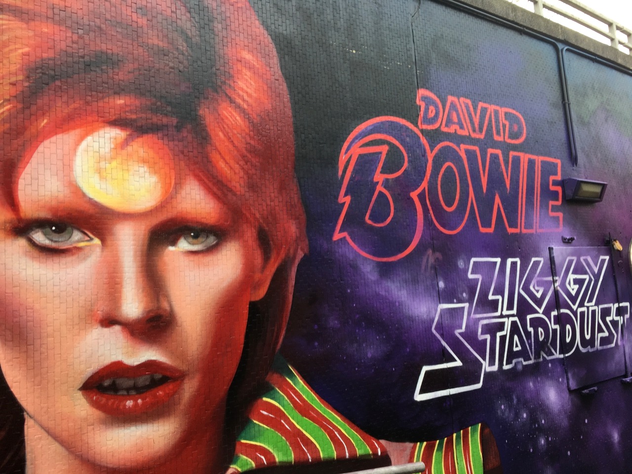 Image of David Bowie on a Muriel in Kingston