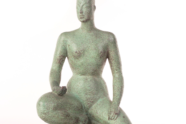 statue of female 